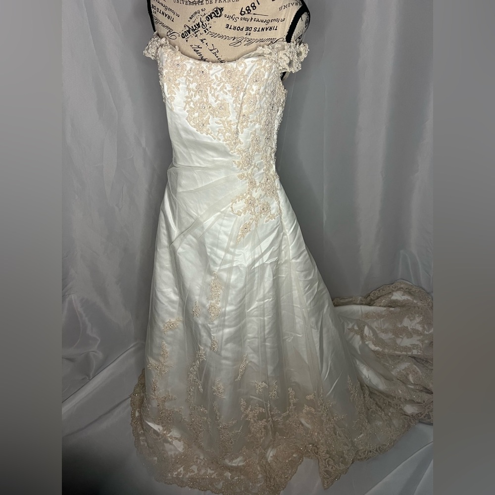 Wedding dress size 12